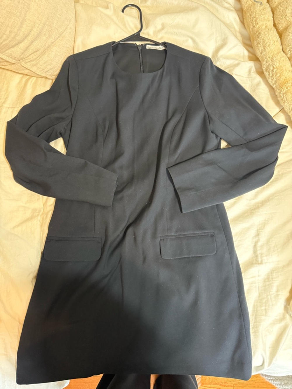Abercrombie & Fitch Black Long-Sleeve Dress